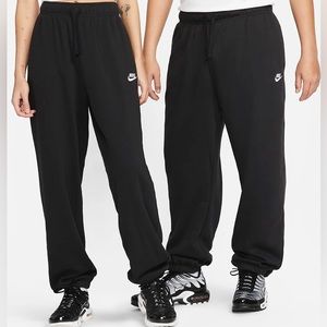 NIKE black sweatpants